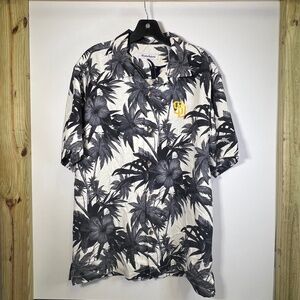 Tommy Bahama San Diego Padres Button Up Camp Shirt